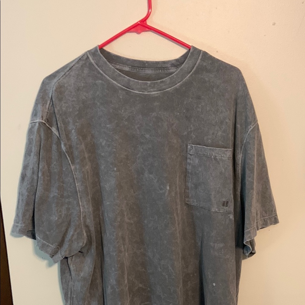 American Eagle Outfitters Gray Short Sleeve Tee
